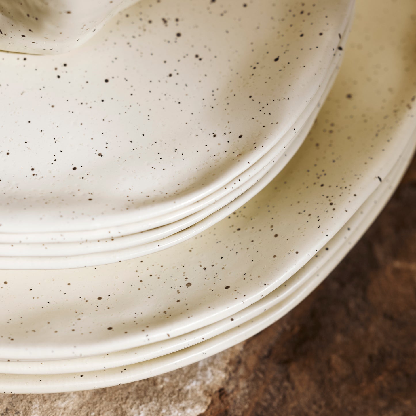 ATIK CREAM SPECKLED DINING SET