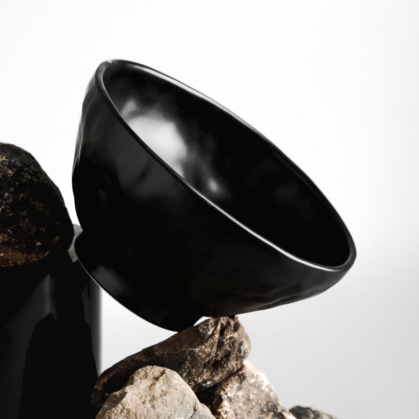 NENDO BLACK DINING SET