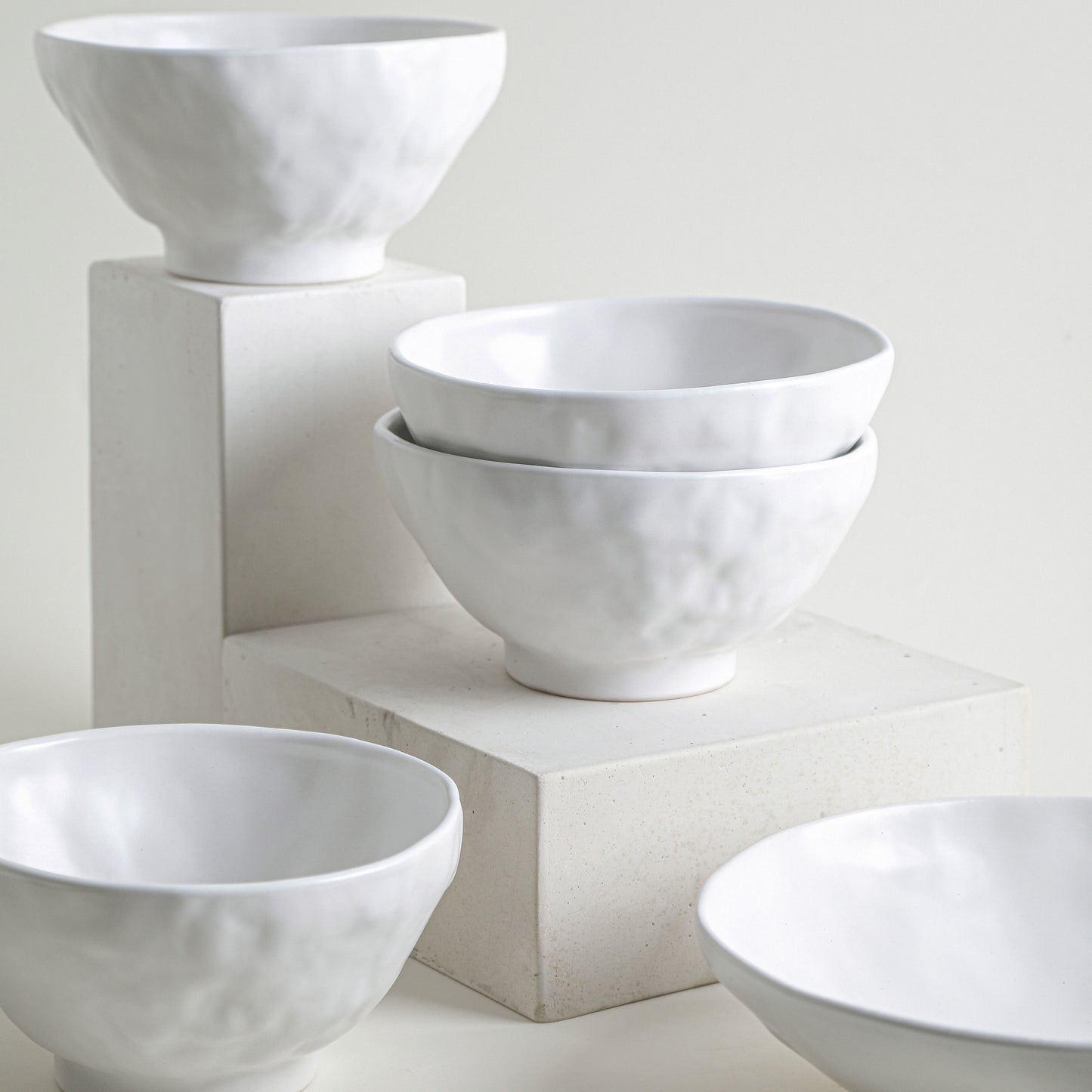 NENDO WHITE DINING SET