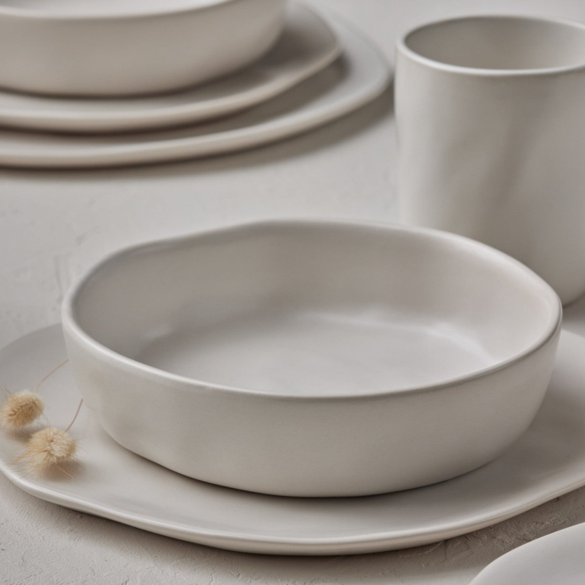 Stone + Lain Hekonda Stoneware Beige Dinnerware Set | 32-Piece